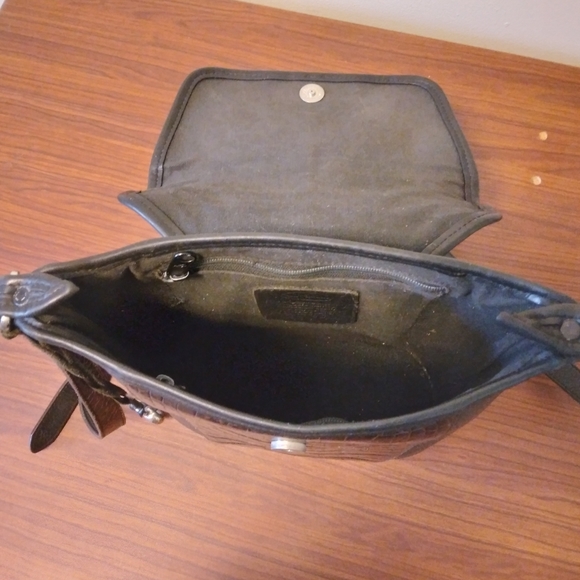 VTG Brighton Crossbody 9" x 8.5" x 3" Crocodile Embossed Black Brown - Picture 3 of 12